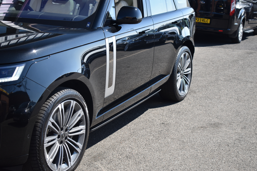 Land Rover Range Rover Automatic Black #22