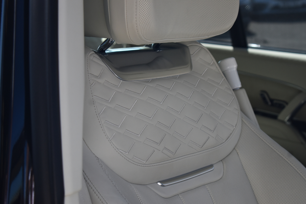 Land Rover Range Rover Automatic Black #28