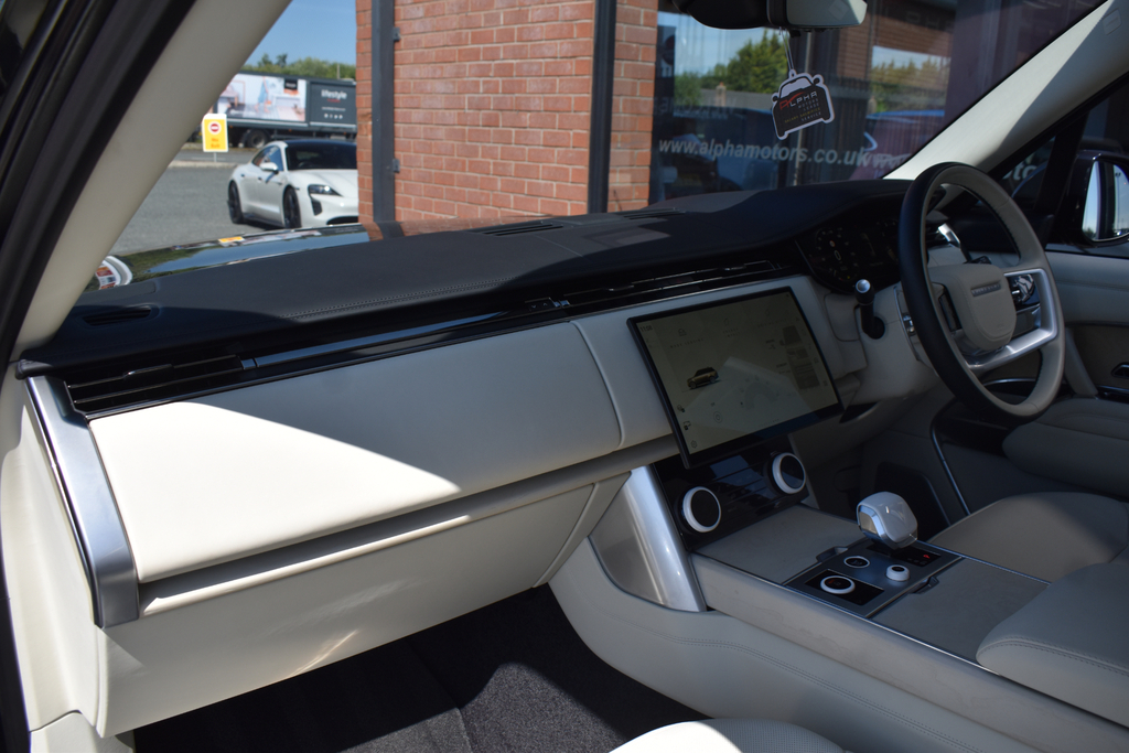Land Rover Range Rover Automatic Black #49