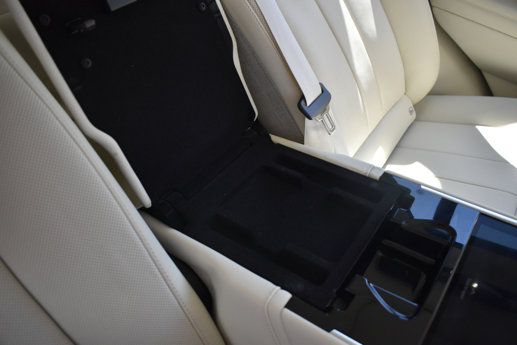 Land Rover Range Rover Automatic Black #64