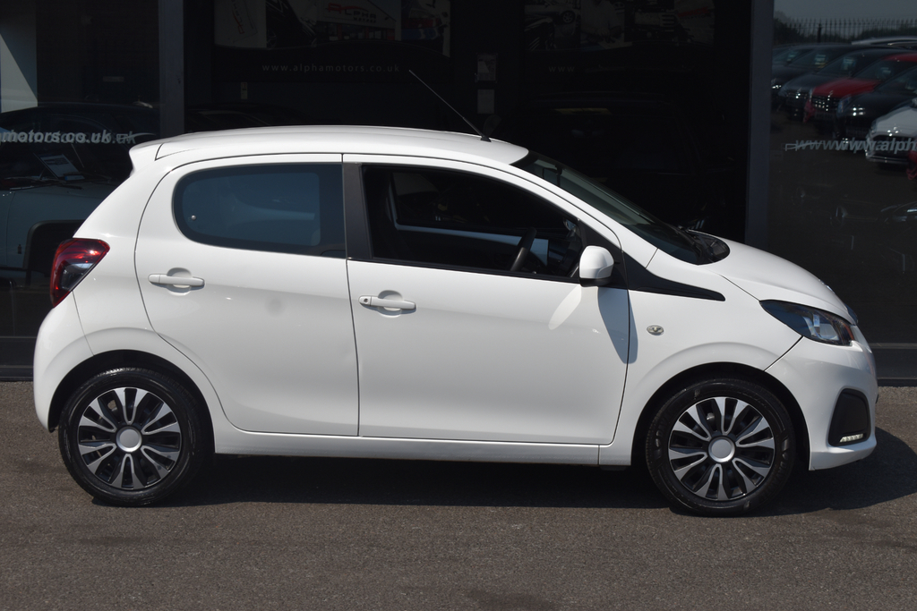 Peugeot 108  Blue #12
