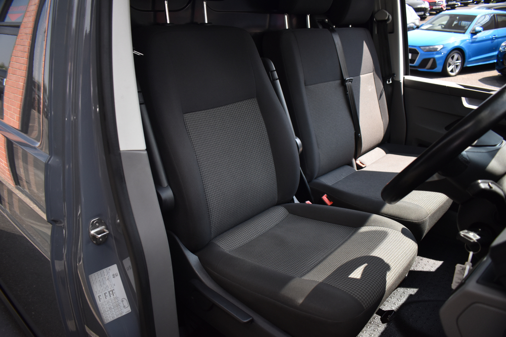 Volkswagen Transporter Mpv Blue #29