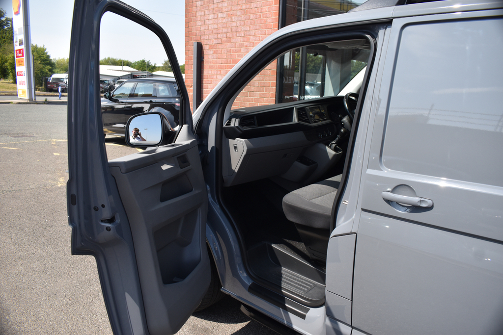 Volkswagen Transporter Mpv Blue #33