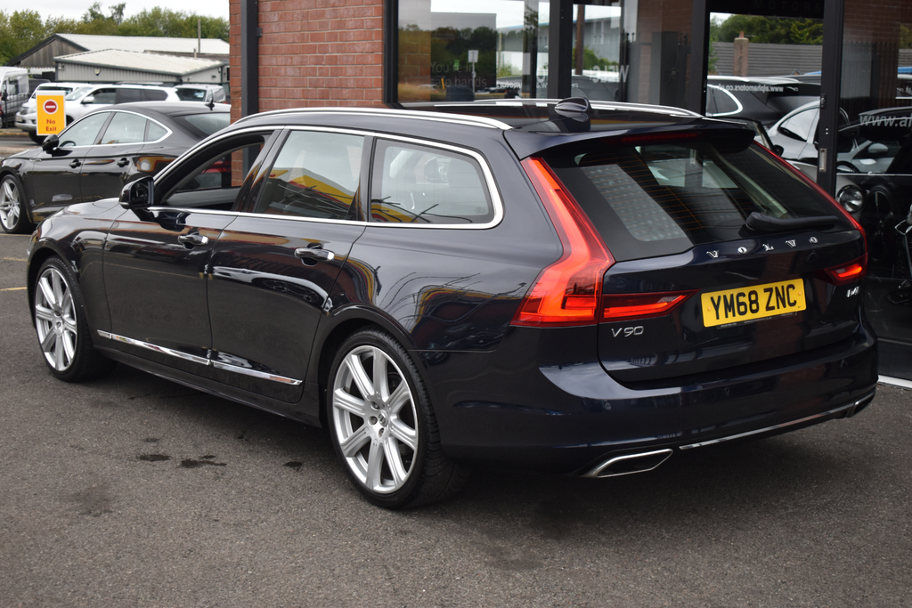 Volvo V90 D5 Powerpulse Inscription Pro Grey #17