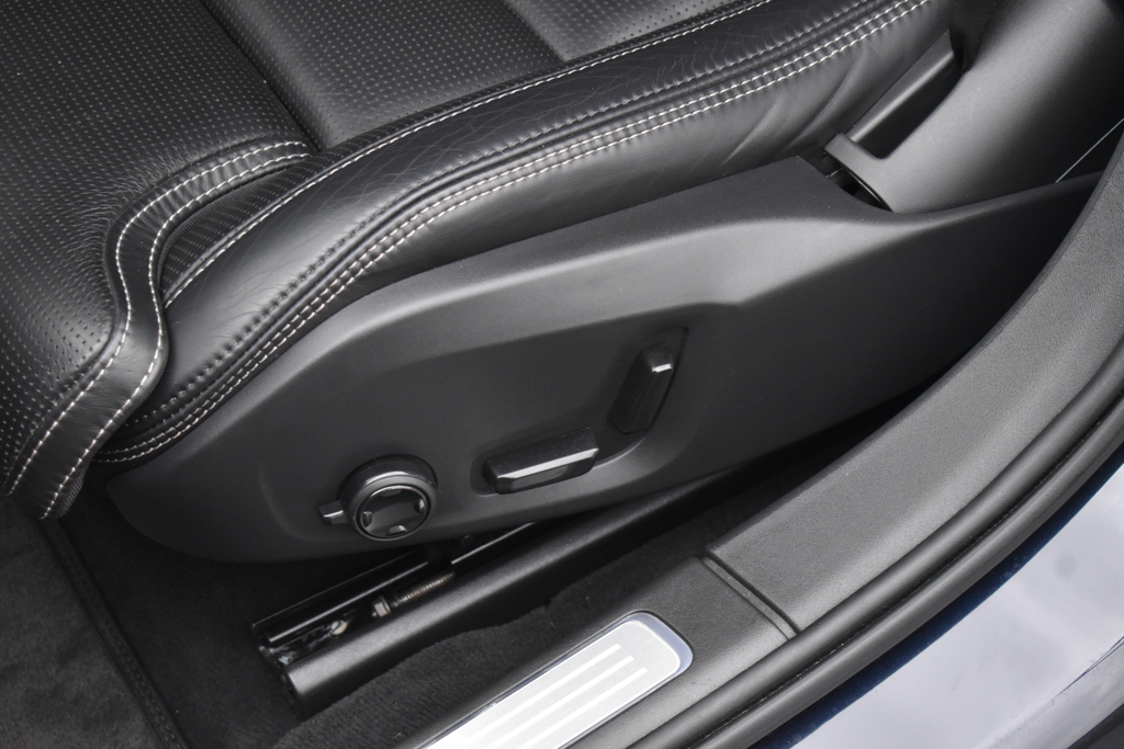 Volvo V90 D5 Powerpulse Inscription Pro Grey #38