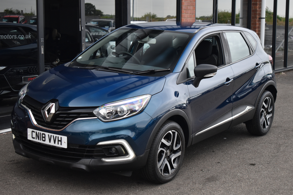 Renault Captur 0.9 Iconic Tce 89 Bhp Black #15