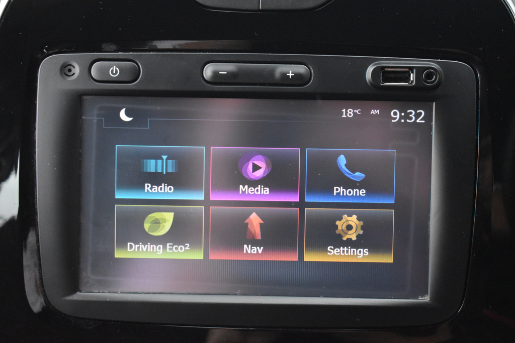 Renault Captur 0.9 Iconic Tce 89 Bhp Black #51