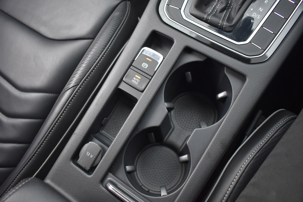 Volkswagen Arteon Elegance Tsi Evo Dsg Yellow #75