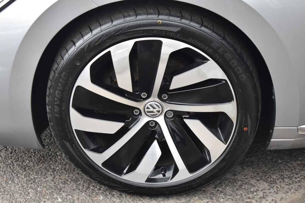 Volkswagen Arteon Elegance Tsi Evo Dsg Yellow #85