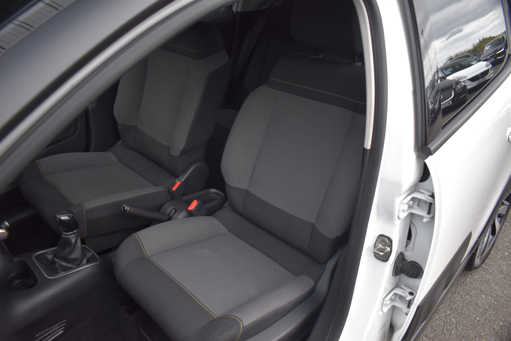 Citroen C3 1.2 Puretech Feel Nav Edition 82 Bhp Grey #35