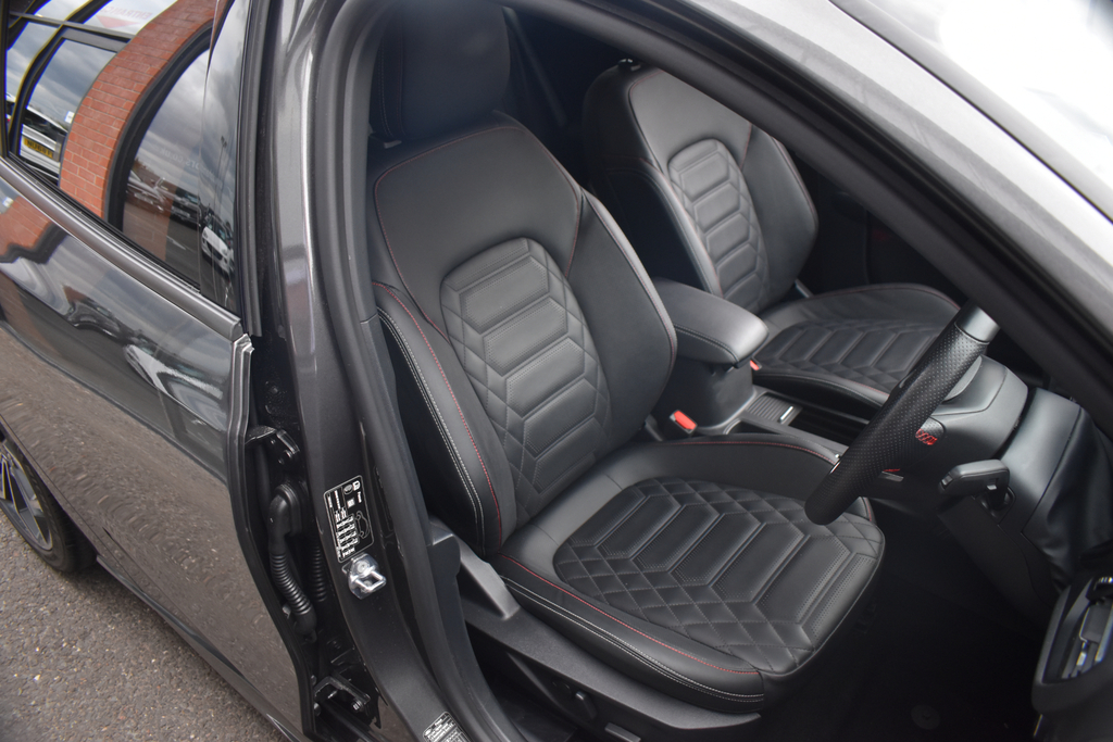 Ford Focus 1.0 Ecoboost 125 Zetec Edition  #22