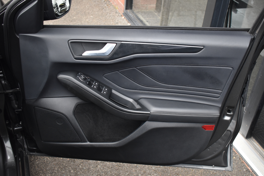 Ford Focus 1.0 Ecoboost 125 Zetec Edition  #24