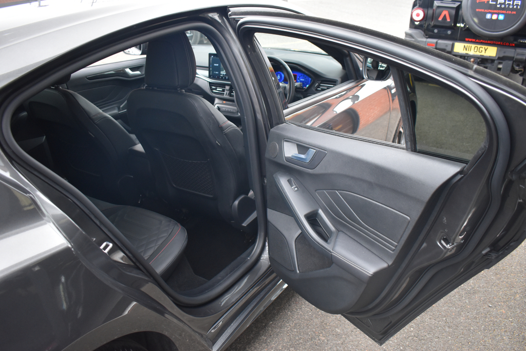 Ford Focus 1.0 Ecoboost 125 Zetec Edition  #25