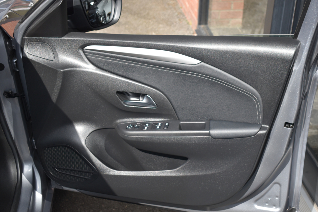 Vauxhall Corsa 1.2 Se Door 70 Reg Silver #25