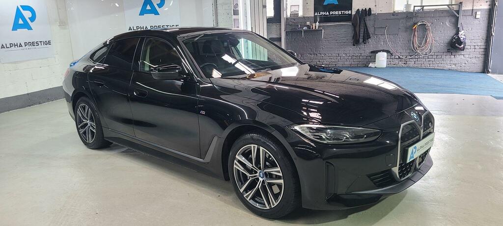 BMW i4 Sport Black #6