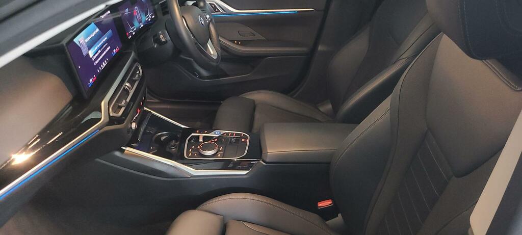 BMW i4 2024 Bmw I4 0 Edrive35 Sport Ni Car White #64