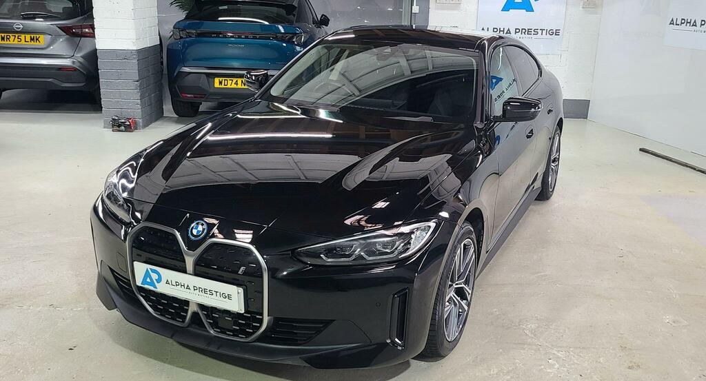 BMW i4 Sport Black #4