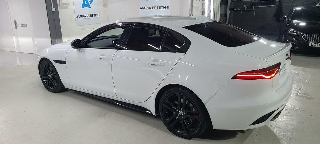 Jaguar XE D200 R-dynamic Se Black  #5