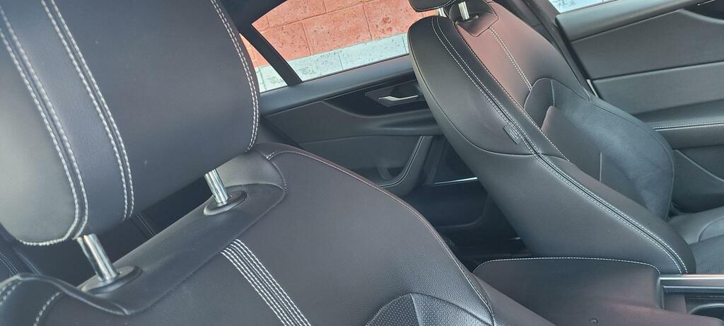 Jaguar XE D200 R-dynamic Se Black  #48