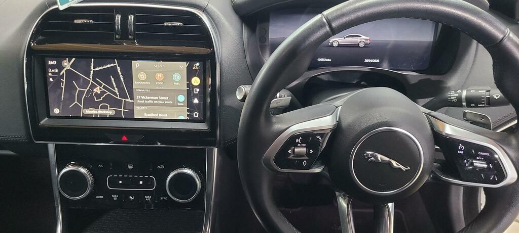 Jaguar XE D200 R-dynamic Se Black  #60