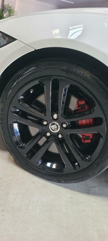 Jaguar XE D200 R-dynamic Se Black  #57