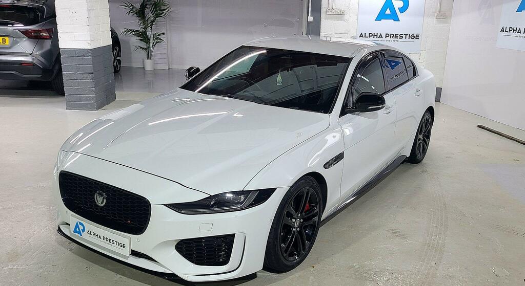 Jaguar XE D200 R-dynamic Se Black  #19