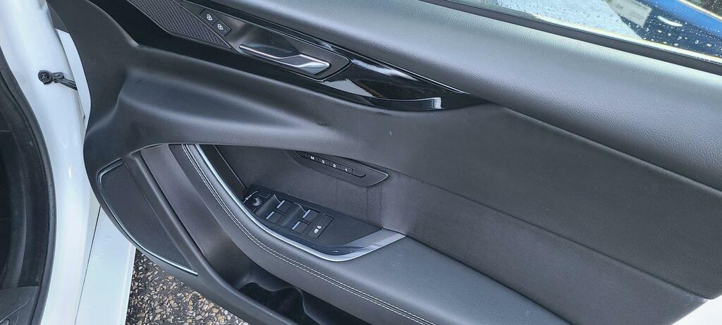 Jaguar XE D200 R-dynamic Se Black  #51