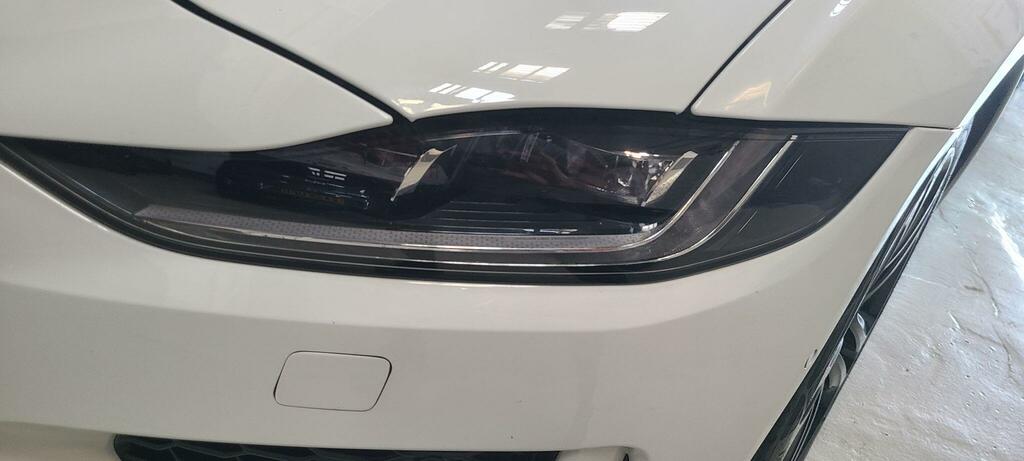 Jaguar XE D200 R-dynamic Se Black  #69