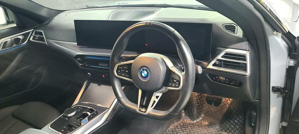 BMW i4 Unknown Grey #44