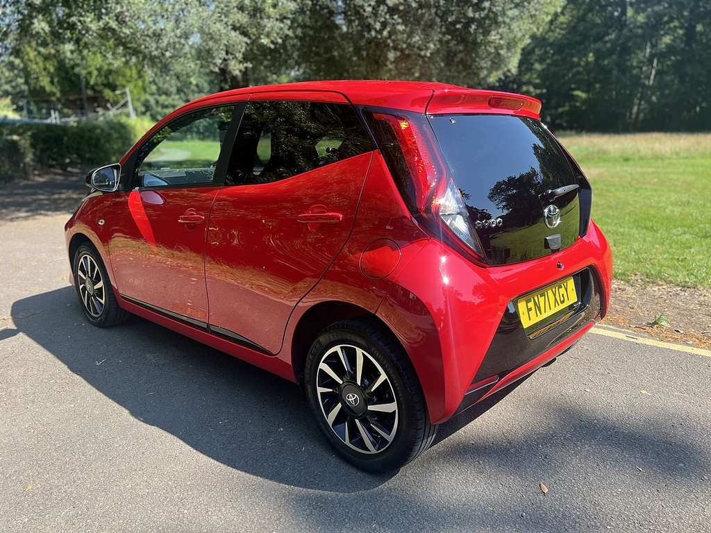 Toyota Aygo Vvt-i X-trend 202171 FN71XGY Red #6