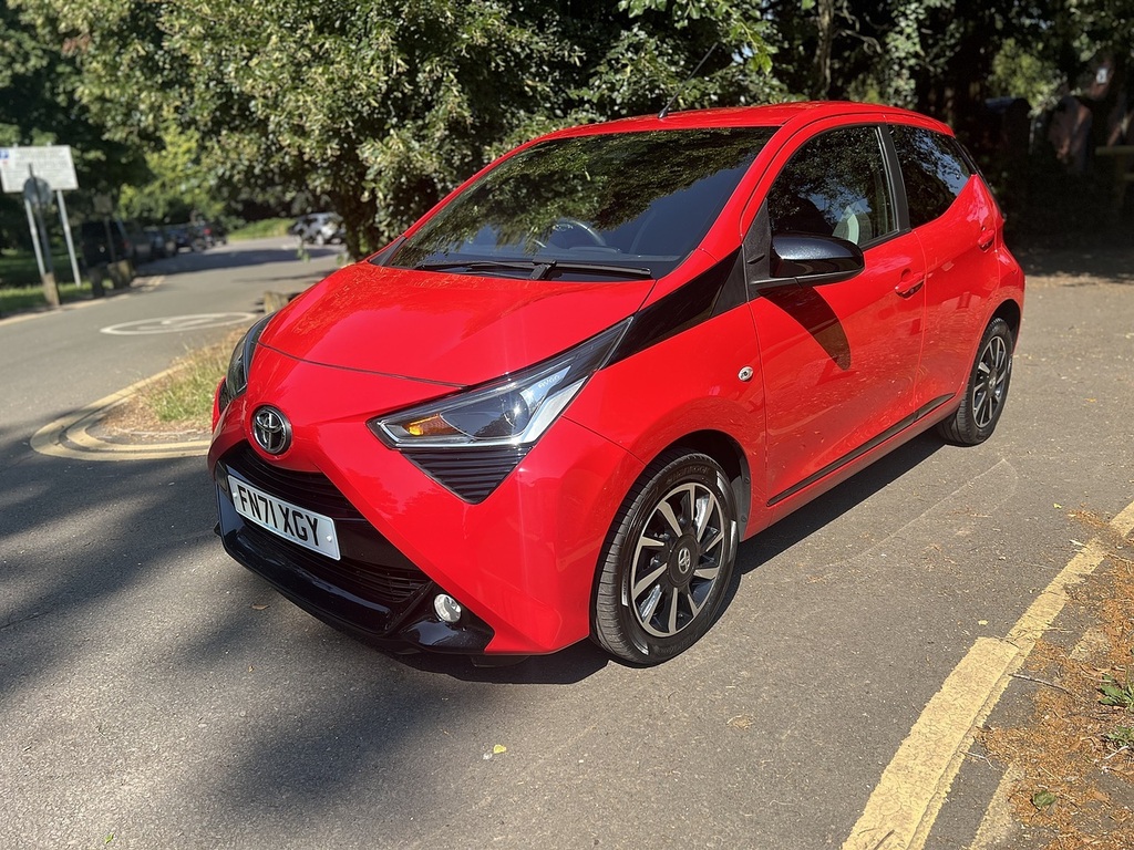 Toyota Aygo Vvt-i X-trend 202171 FN71XGY Red #3