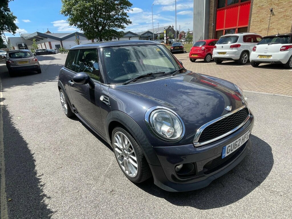Mini Hatch 1.6 Cooper Euro 5 Ss Grey