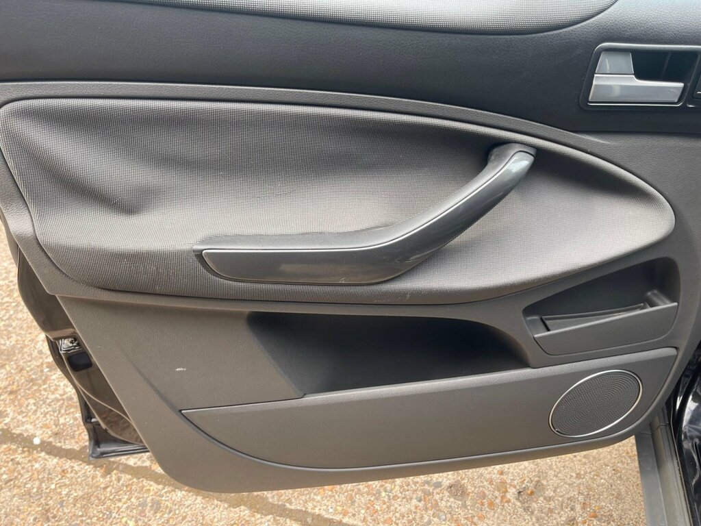 Ford Kuga Suv 2.0 Tdci Zetec 2Wd Euro 4 201010 Grey #22