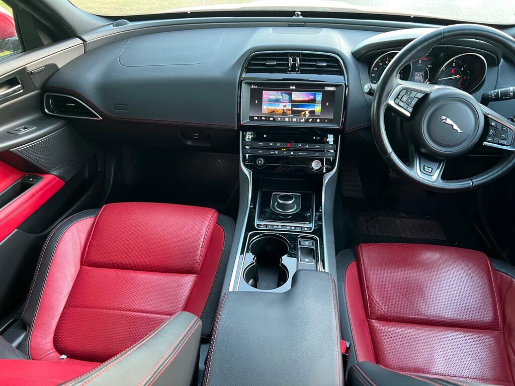 Jaguar XE 2.0D R-sport Awd Euro 6 Ss GJ66DWV Red #6