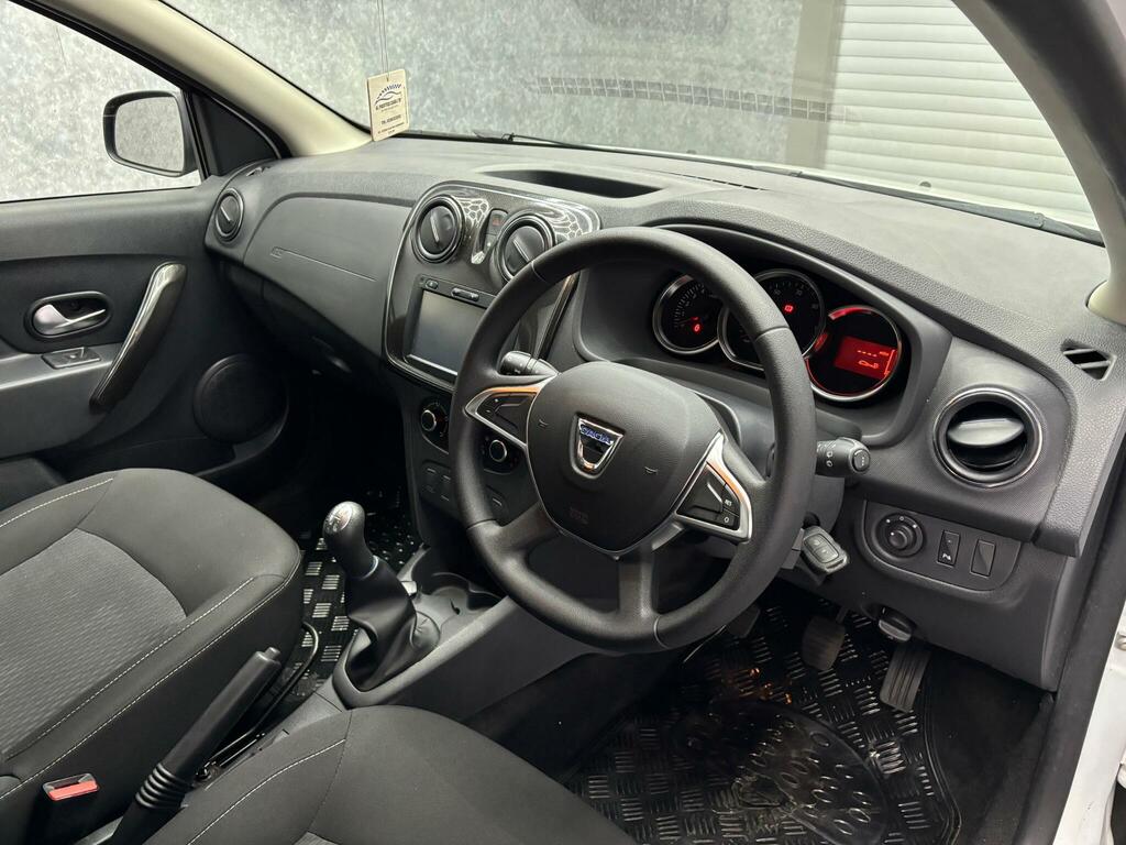 Dacia Sandero 1.0 Sce Laureate Euro 6 White #3