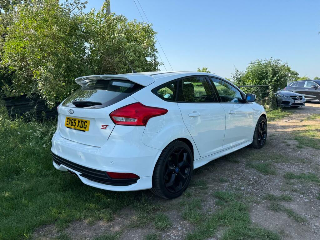 Ford Focus 2.0 Tdci St-3 Euro 6 Ss EX65XDG White #3