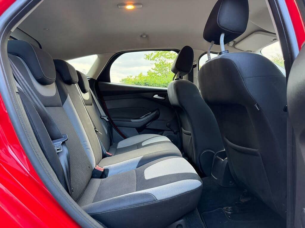 Ford Focus 1.0T Ecoboost Zetec Euro 5 Ss Red #4