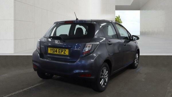 Toyota Yaris 1.33 Dual Vvt-i Icon Plus Multidrive S Euro 5 YS14EPZ Grey #2