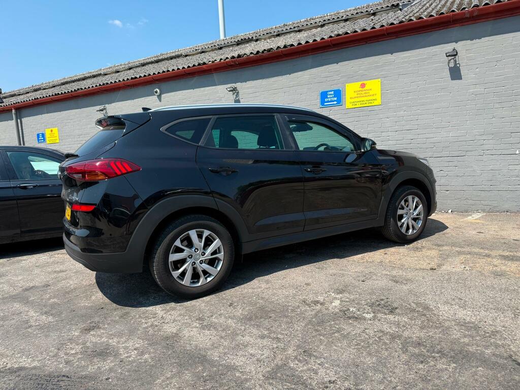 Hyundai Tucson Se Nav Black #4