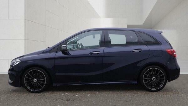 Mercedes-Benz B Class Amg Line Blue #4