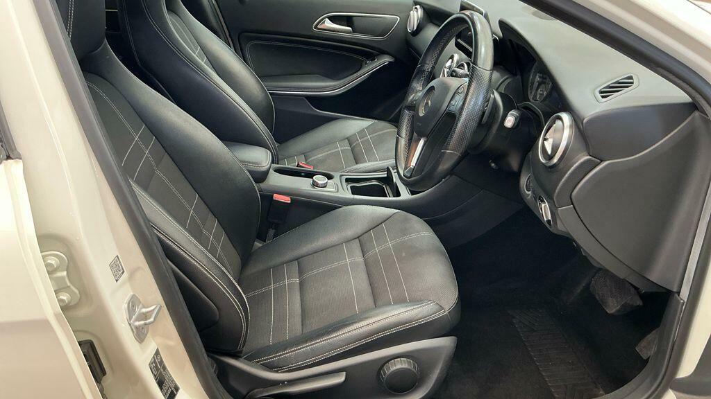 Mercedes-Benz A Class Sport White #3