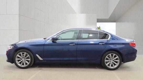 BMW 5 Series Se Blue #5