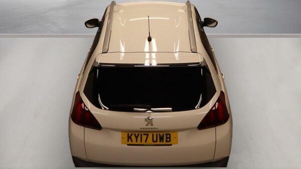 Peugeot 2008 Allure White #6