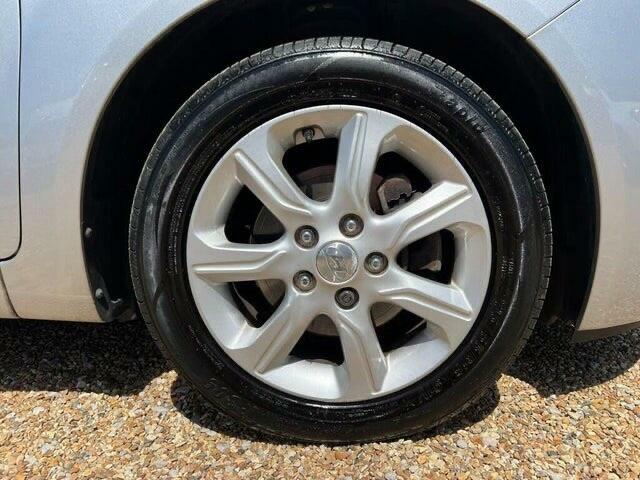Hyundai Ix20 Premium Silver #6