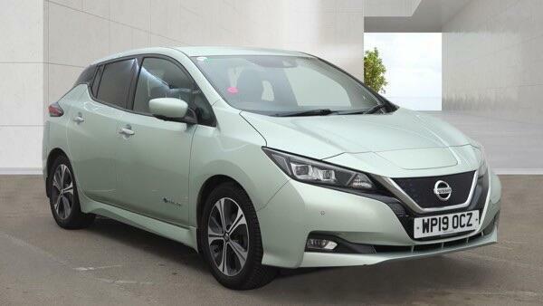 Nissan Leaf Tekna Silver #3