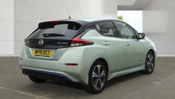 Nissan Leaf Tekna Silver #2