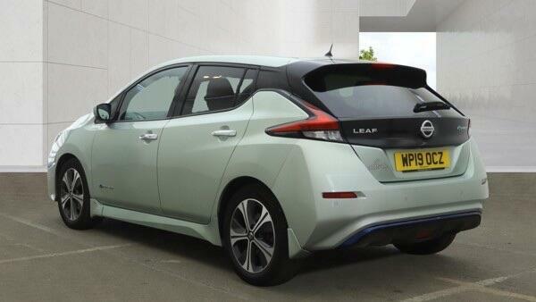 Nissan Leaf Tekna Silver #4