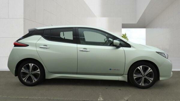 Nissan Leaf Leaf Tekna White #9