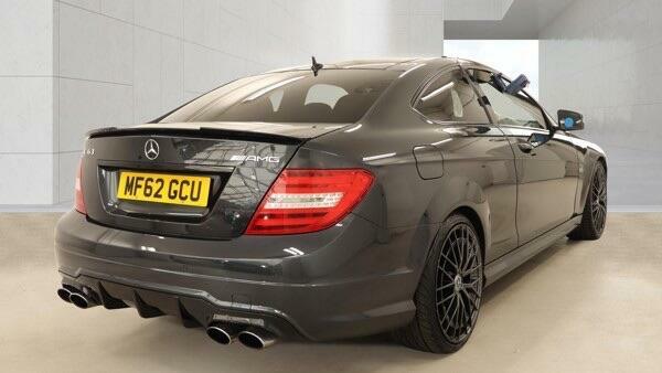 Mercedes-Benz C Class Amg Edition 125 Black #2