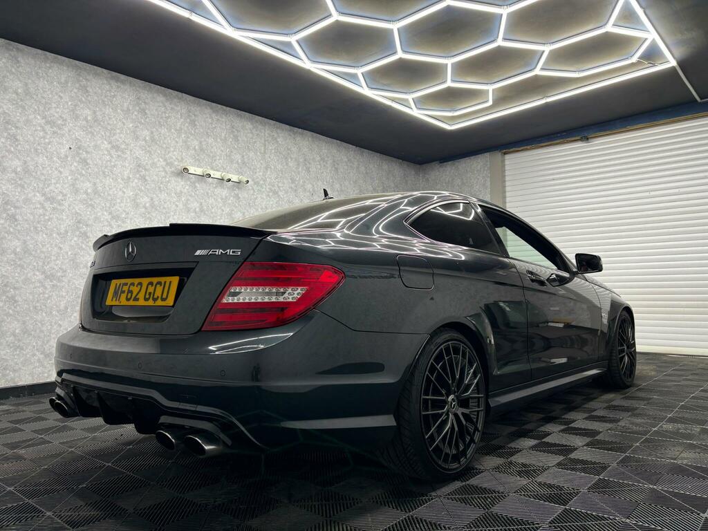 Mercedes-Benz C Class 6.3 C63 V8 Amg Edition 125 Spds Mct Euro 5 MF62GCU Black #2